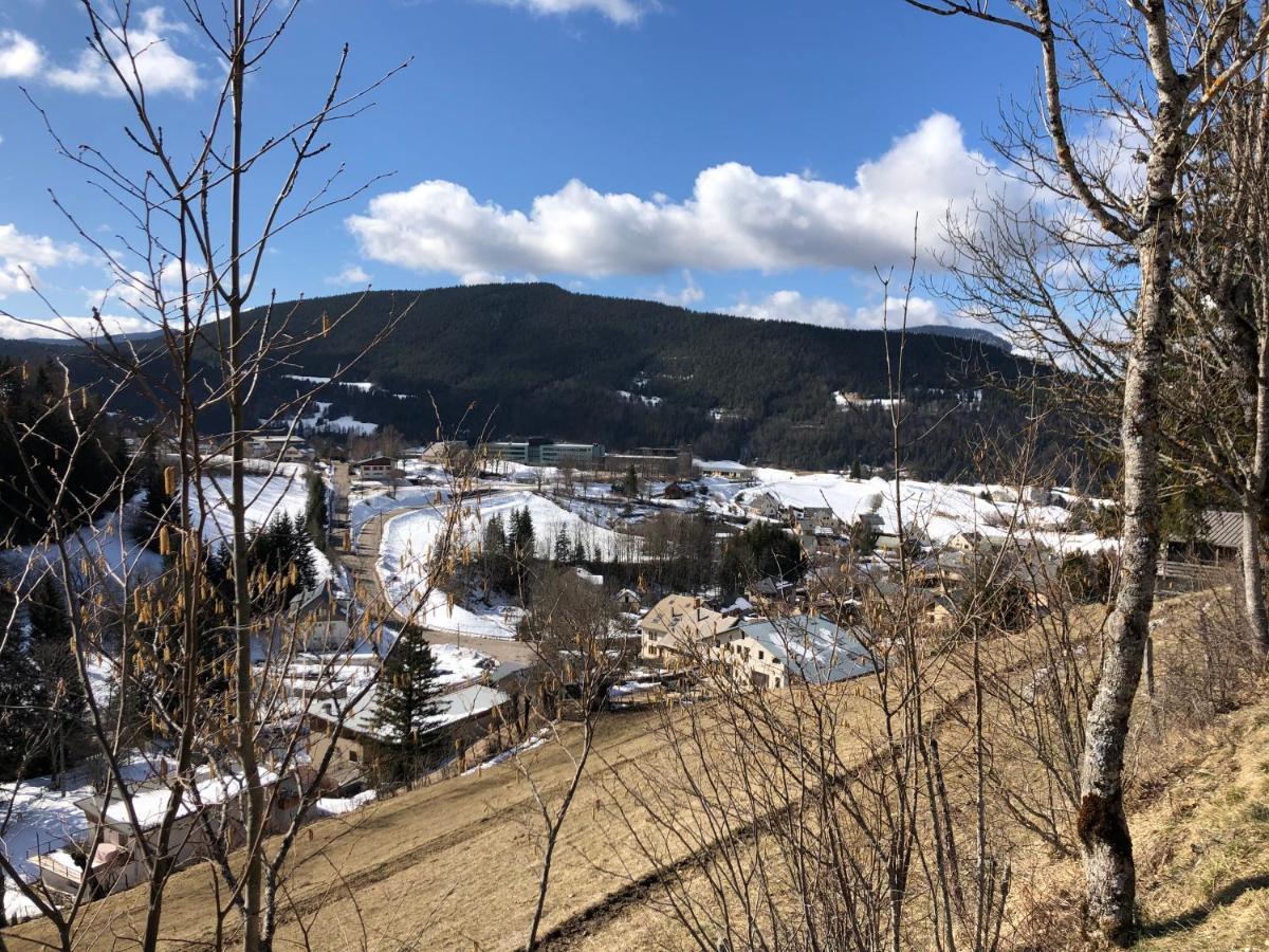 Au Pied Du Vercors Tout Est Permis La Riviere  Exterior foto